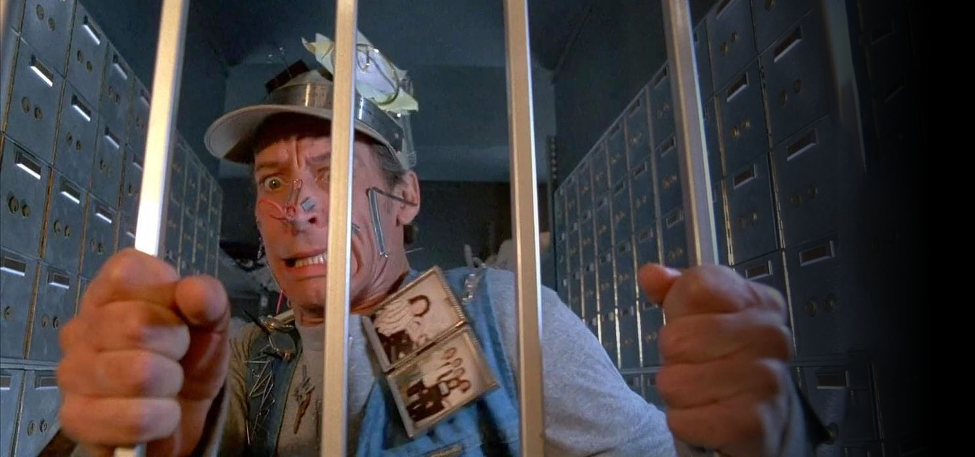 دانلود فیلم Ernest Goes to Jail 1990 ارنست به زندان می رود